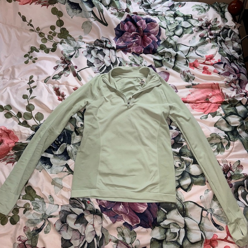 Nordstrom brand “Sweaty Betty” Athletic Half Zip Long Sleeve